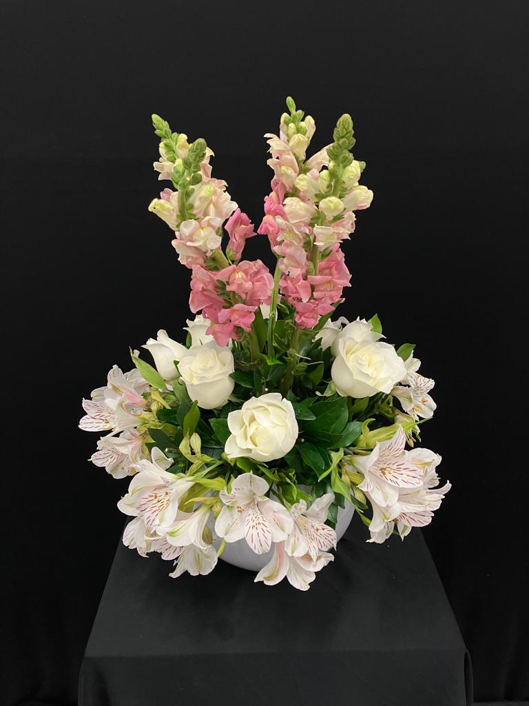 Arreglo Brisa Blanca  $1,300.00